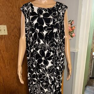 George Black and white floral sleeveless dress size XL